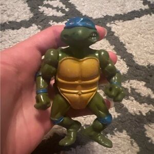 1988 TMNT Leonardo action figure 90s toys collectible